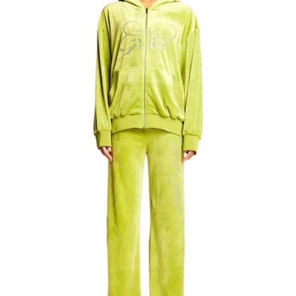 I am gia velour zip up